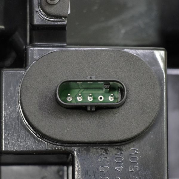 Ліхтар задній правий (Європа 4 Pin) Tesla Model 3 Рест (2022-) / Tesla Model Y (1502087-00-D) 2050789708 фото