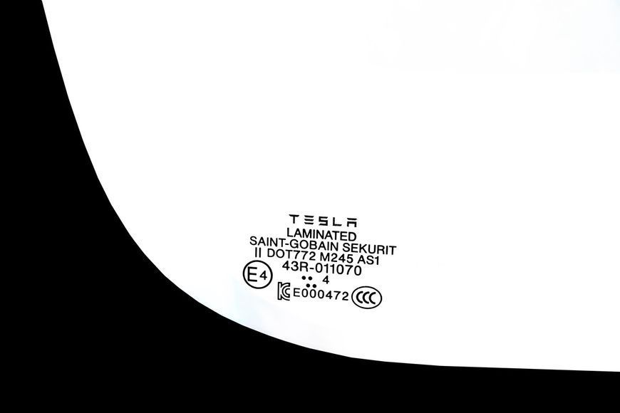 Скло лобове Tesla Model 3 Highland 2024- (1715633-00-F) 2765114933 фото